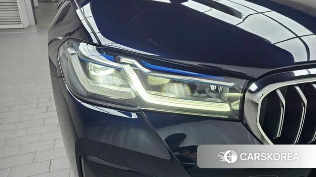 BMW 5 Series (G30) id 4528479 из Кореи 14