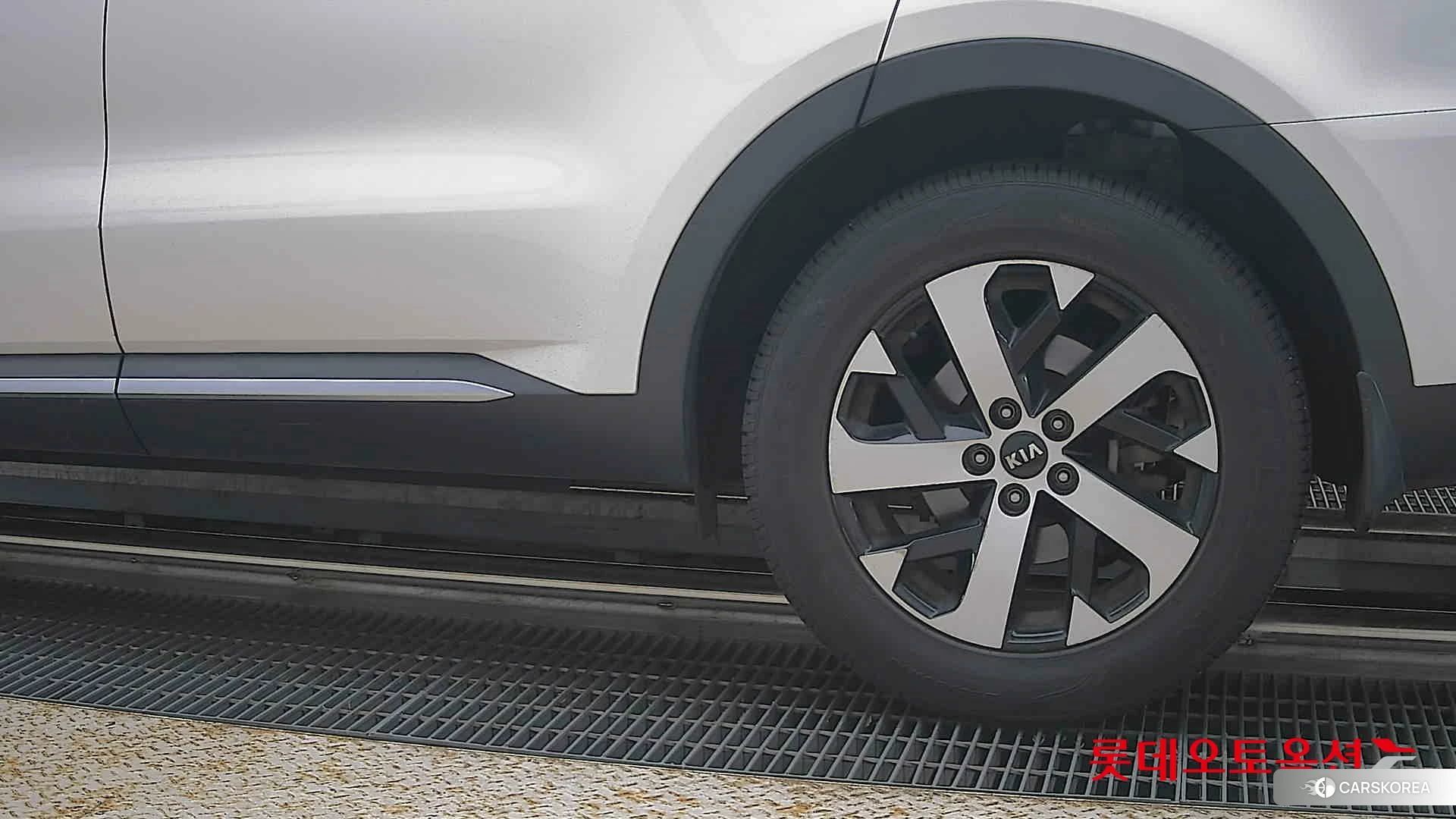 Kia Sorento id 4504361 из Кореи 14