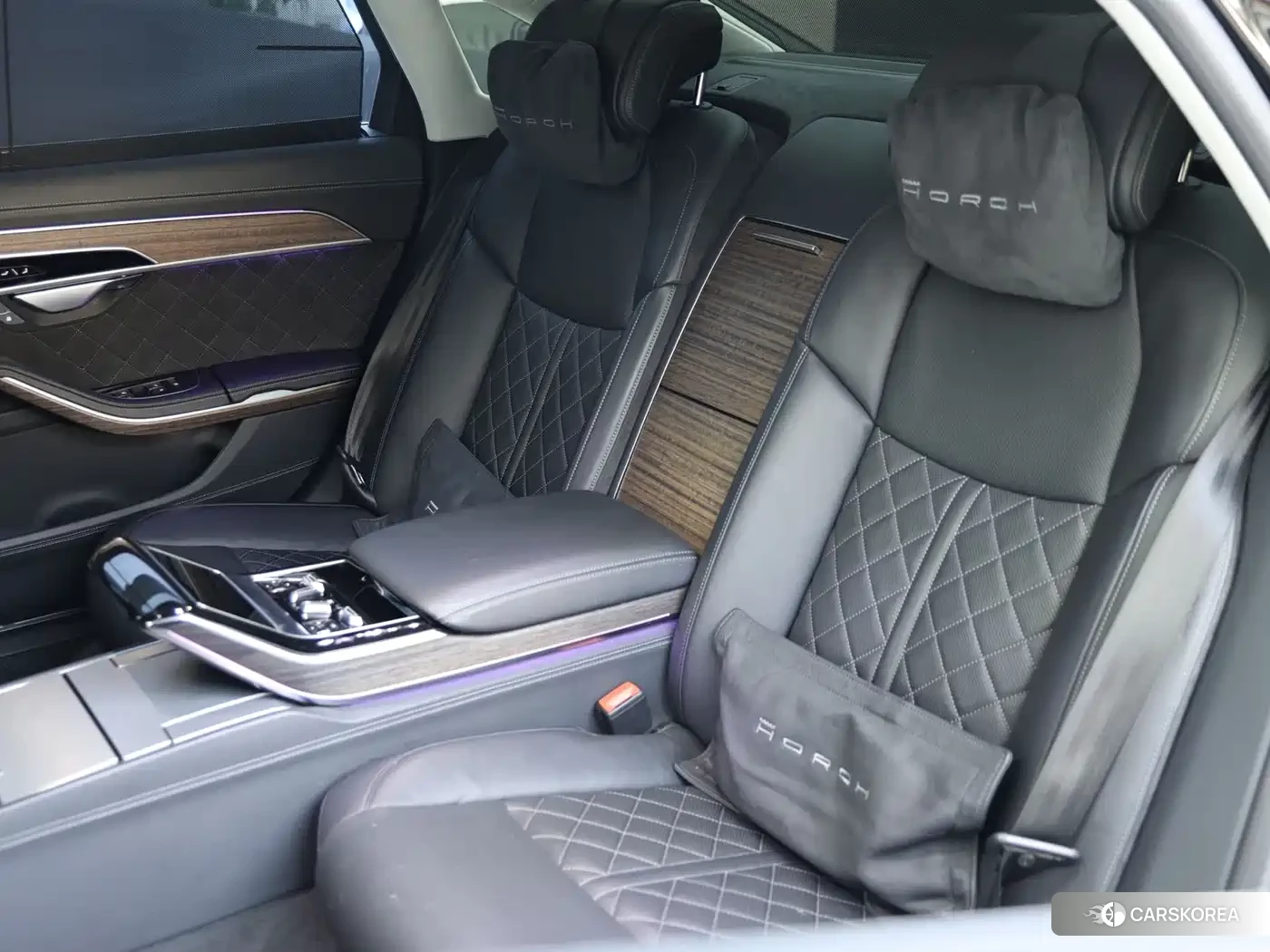 Audi A8 id 4548342 из Китая 14