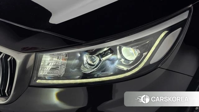 Kia The New Carnival id 4563120 из Кореи 14