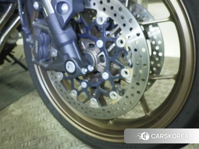 Honda CB650R id 4193909 из Японии 14