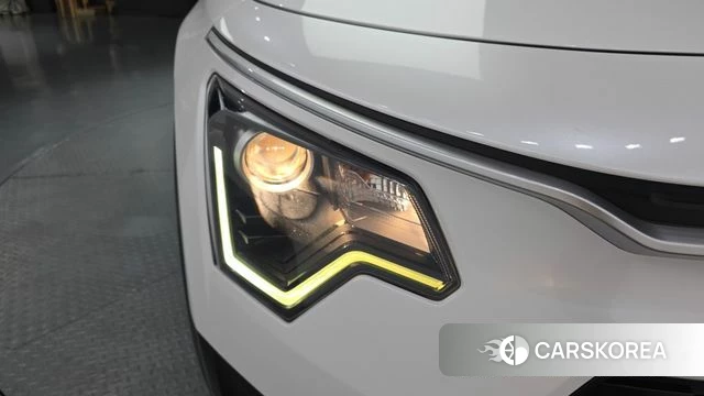 Kia Di Ol Nu Niro id 4745392 из Кореи 14