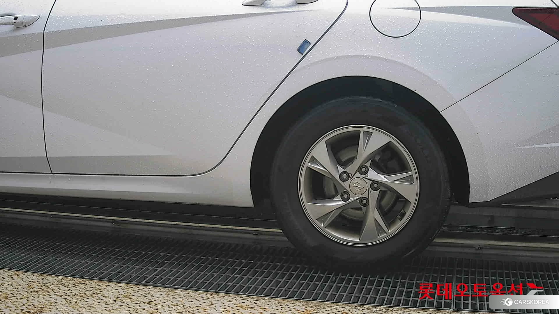 Hyundai Avante id 4352340 из Кореи 14