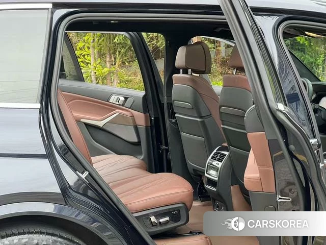BMW X7 id 4290888 из Китая 14