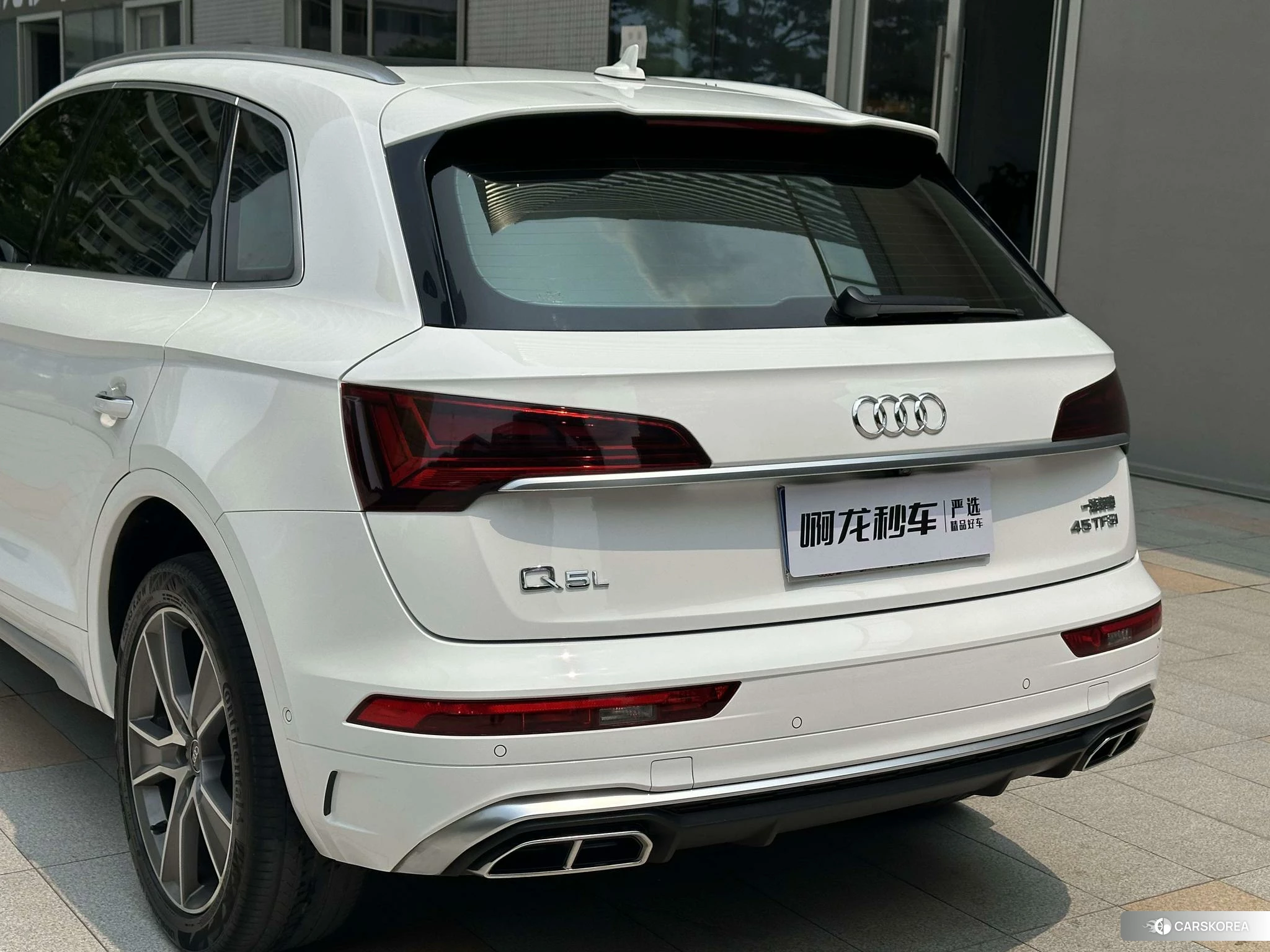 Audi Q5L id 4455079 из Китая 14