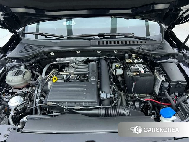 Volkswagen Passat id 4342095 из Китая 14