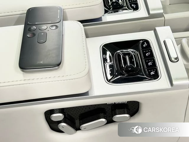 Xiaopeng Motors Xiaopeng X9 id 4238651 из Китая 14