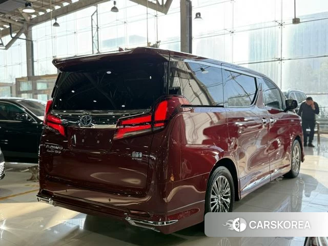 Toyota Elfa id 4272010 из Китая 14