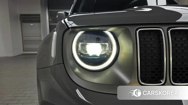 Jeep Renegade id 4429291 из Кореи 14