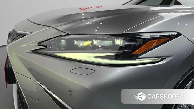 Lexus ES300h 7th generation id 4834544 из Кореи 14