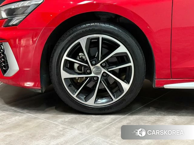 Audi A3 id 4365874 из Китая 14