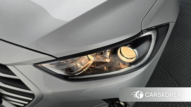 Hyundai Avante AD id 4417470 из Кореи 14