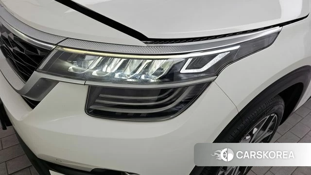 Kia Seltos id 4396133 из Кореи 14