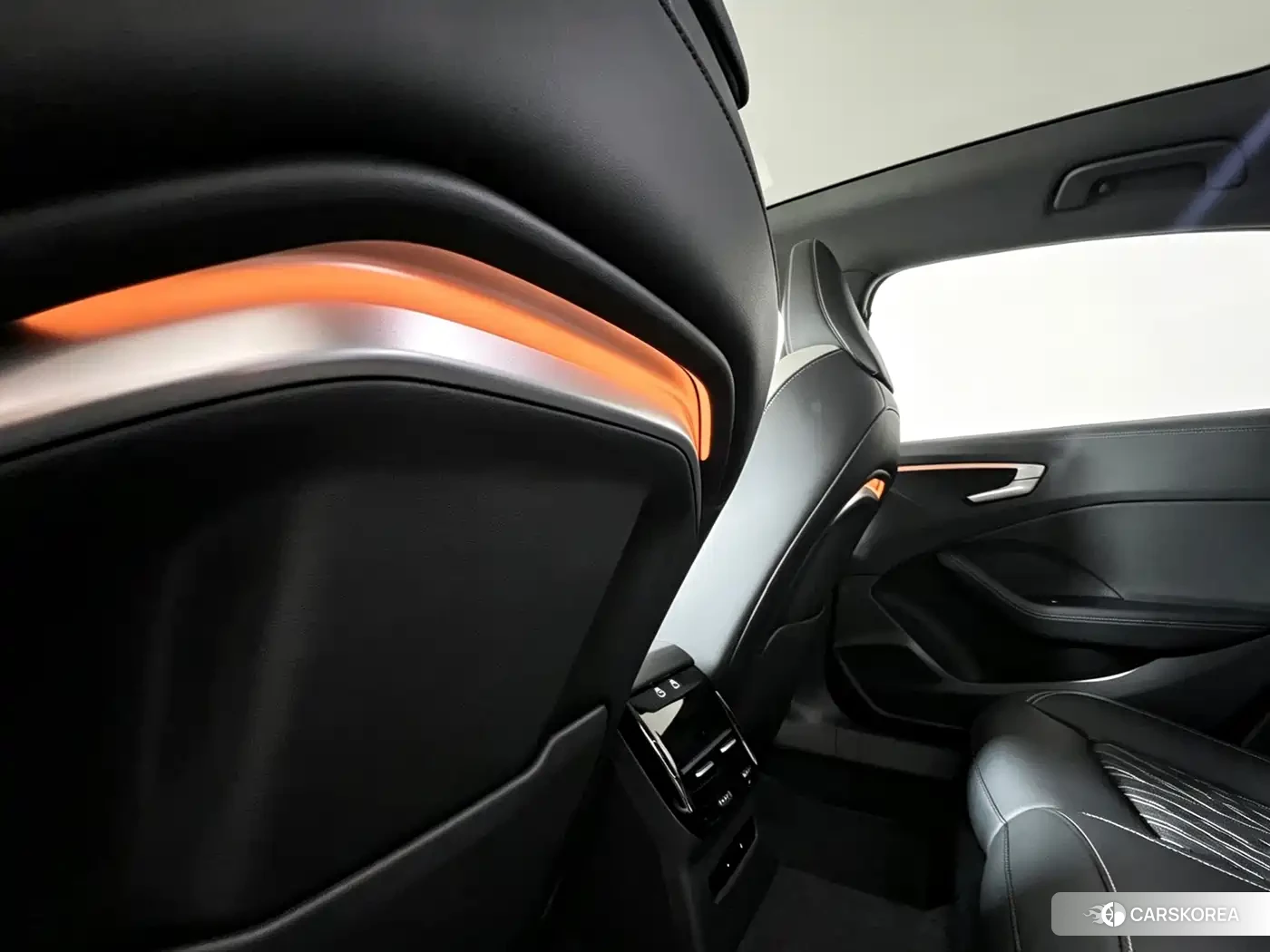 Audi A5L id 4654962 из Китая 14
