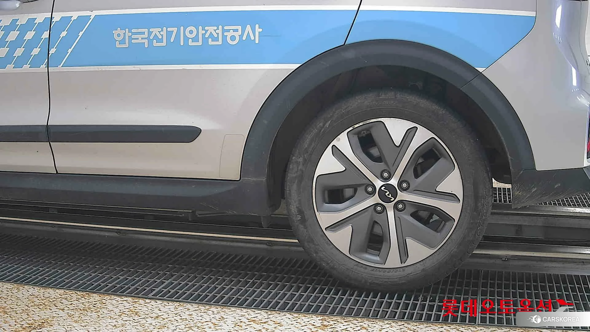 Kia Niro Plus id 4669075 из Кореи 14