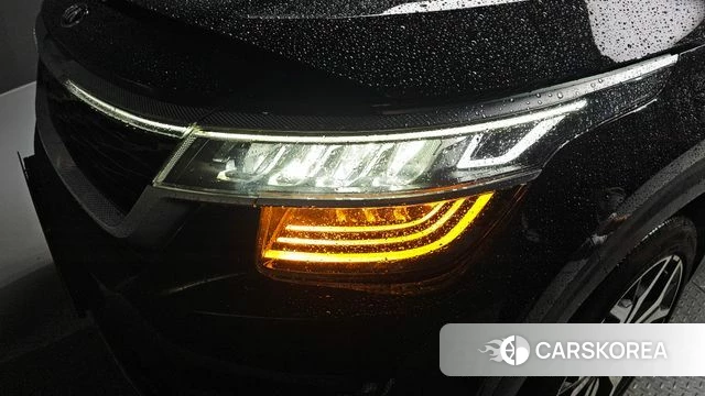 Kia Seltos id 4490018 из Кореи 14