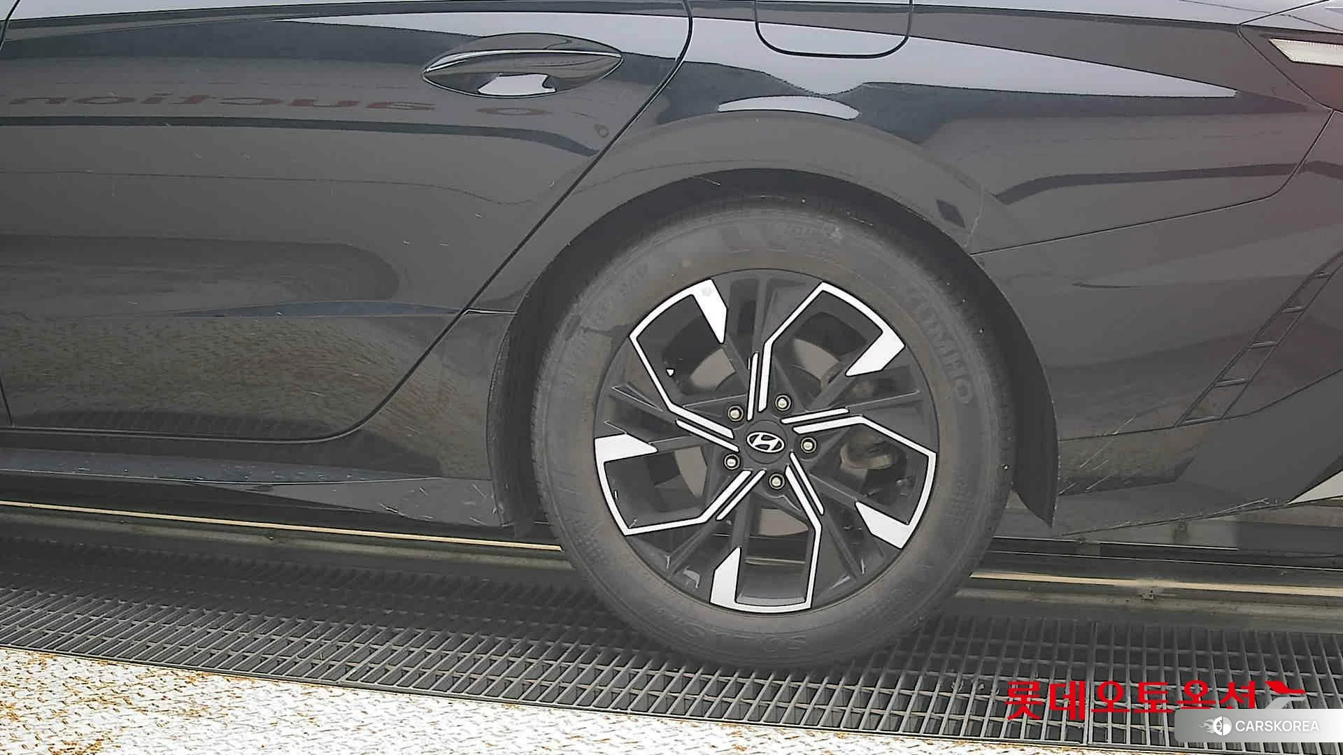 Hyundai Sonata id 4902355 из Кореи 14