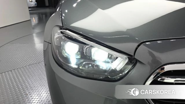 Mercedes-Benz E-Class W213 id 4780836 из Кореи 14