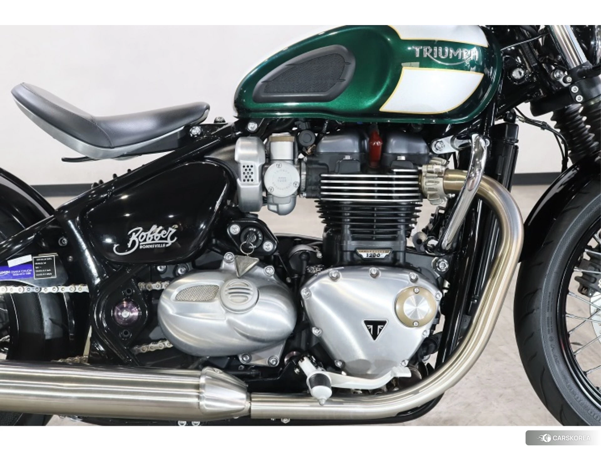 Triumph BONNEVILLE BOBBER id 3946612 из Японии 14