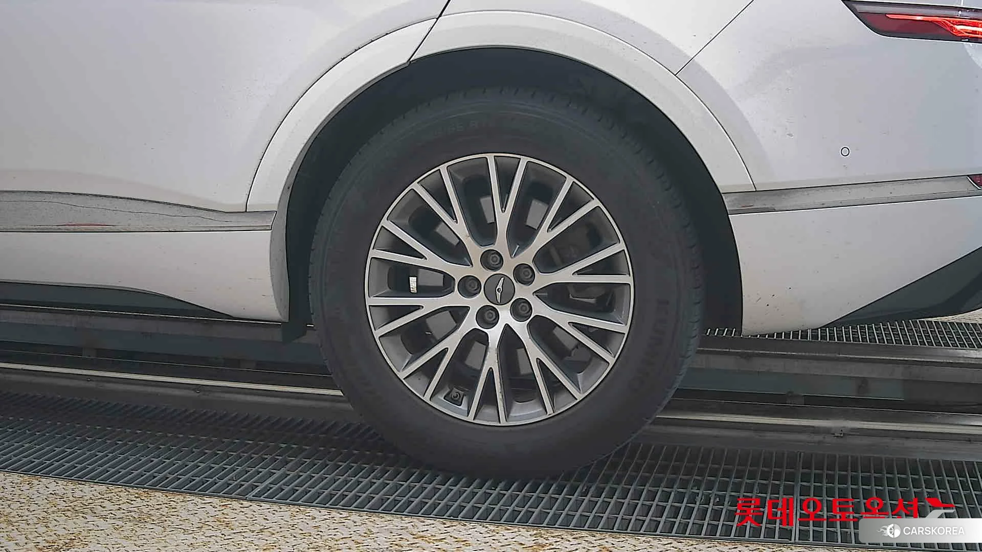 Hyundai GV80 id 4902534 из Кореи 14