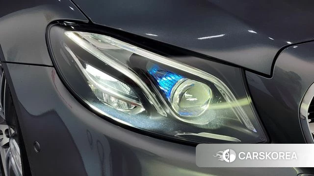 Mercedes-Benz E-Class W213 id 4482538 из Кореи 14