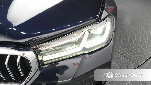 BMW 5 Series (G30) id 4330973 из Кореи 14