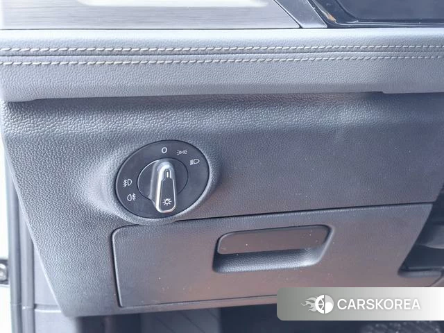 Volkswagen Sagitar id 4321346 из Китая 14