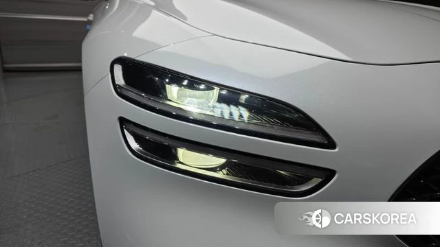 Genesis The New G70 id 4202738 из Кореи 14