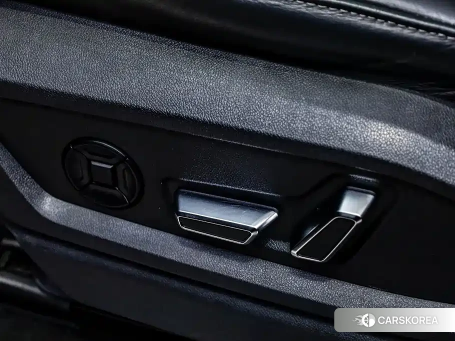 Audi Q6 id 4629694 из Китая 14