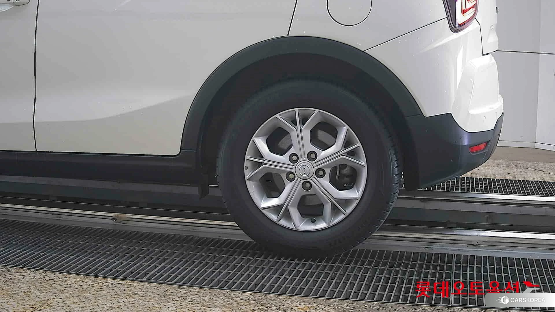 SsangYong Tivoli id 3869471 из Кореи 14