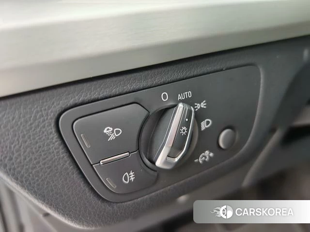 Audi Q5L id 4291255 из Китая 14