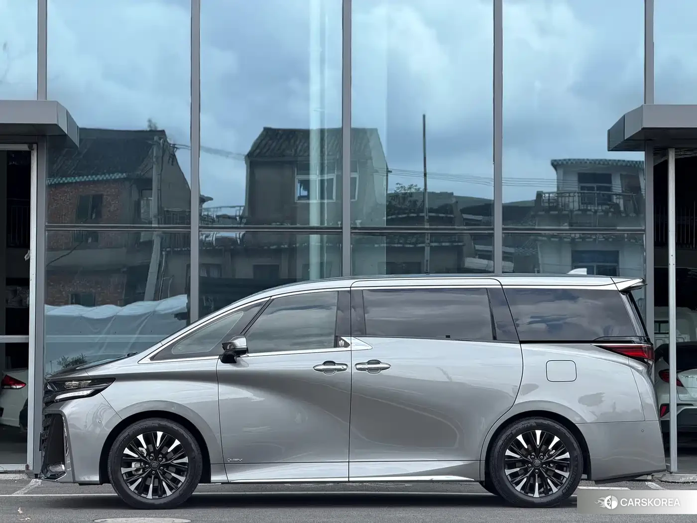 Toyota Vellfire id 4685924 из Китая 14