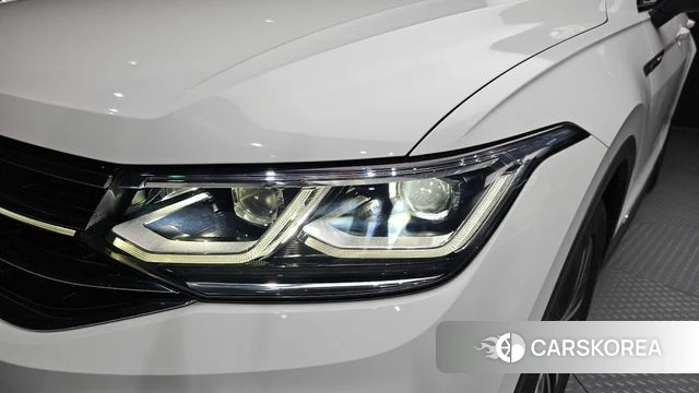 Volkswagen Tiguan Allspace id 4408913 из Кореи 14