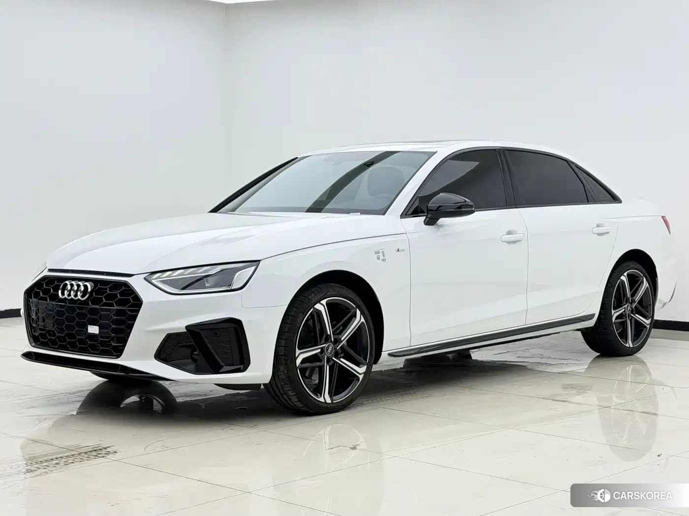 Audi A4L id 4681132 из Китая 14