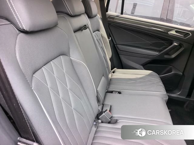 Volkswagen Tiguan L id 4273012 из Китая 14
