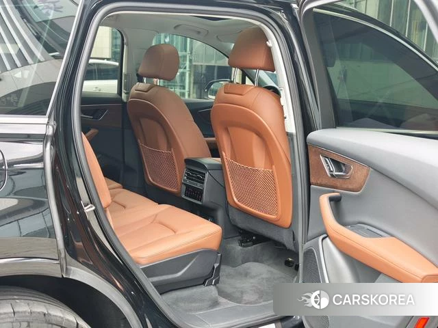 Audi Q7 id 4215207 из Китая 14