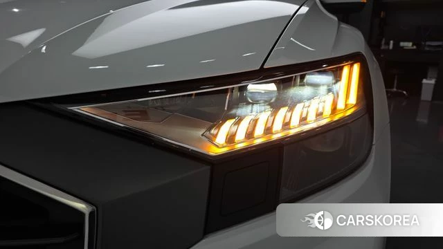 Audi Q8 (4M) id 4410019 из Кореи 14