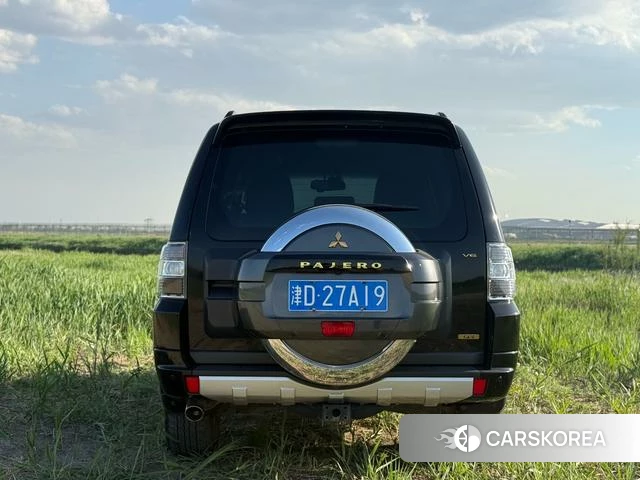 Mitsubishi  Pajero (imported) id 4235867 из Китая 14