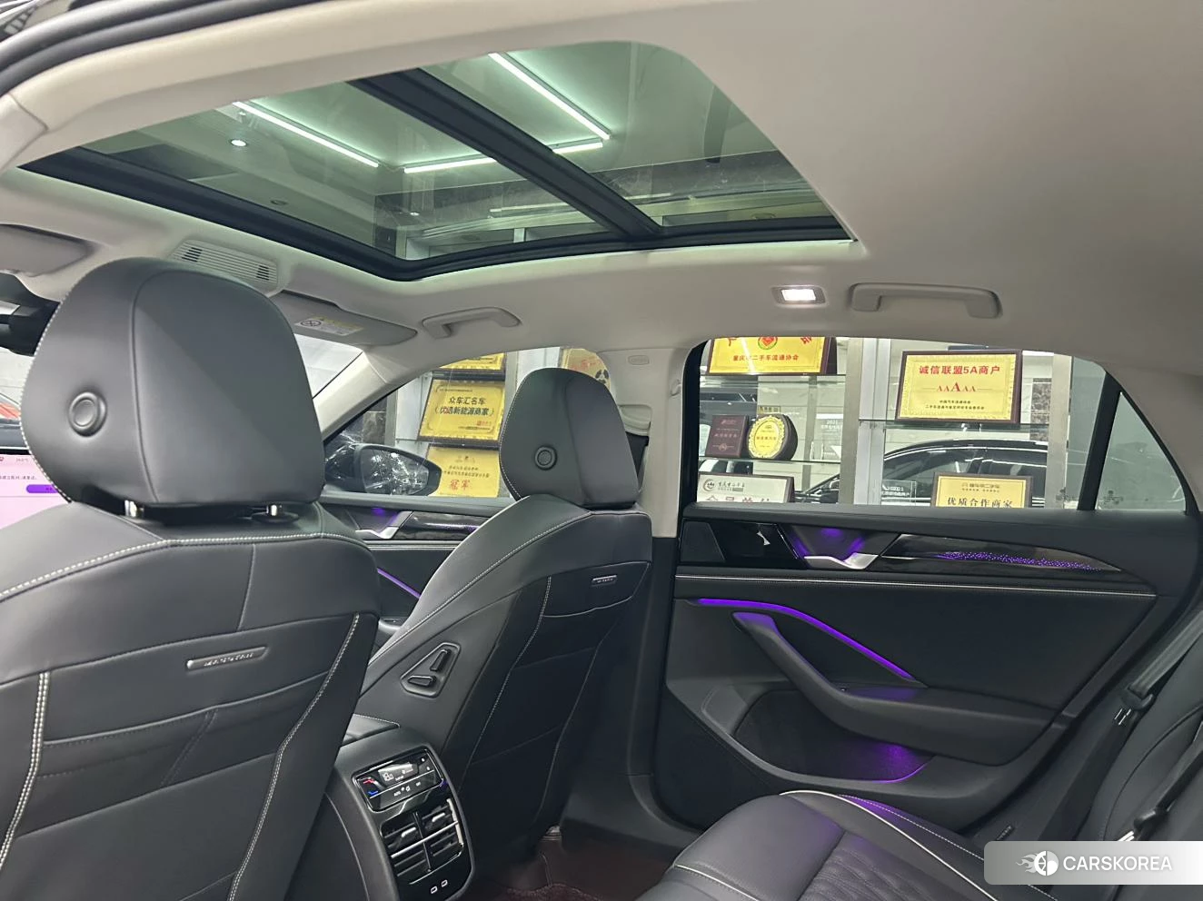 Volkswagen Magotan id 4468140 из Китая 14