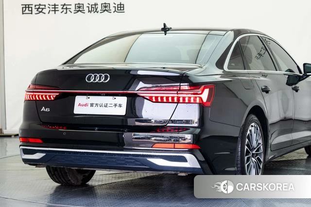 Audi A6L id 4291318 из Китая 14