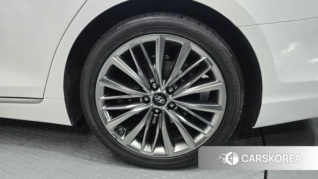 Hyundai Grandeur IG id 4620497 из Кореи 14