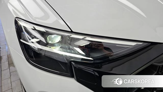 Audi Q8 (4M) id 4639953 из Кореи 14