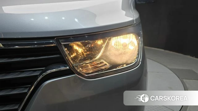 Hyundai The New Grand Starex id 4286191 из Кореи 14