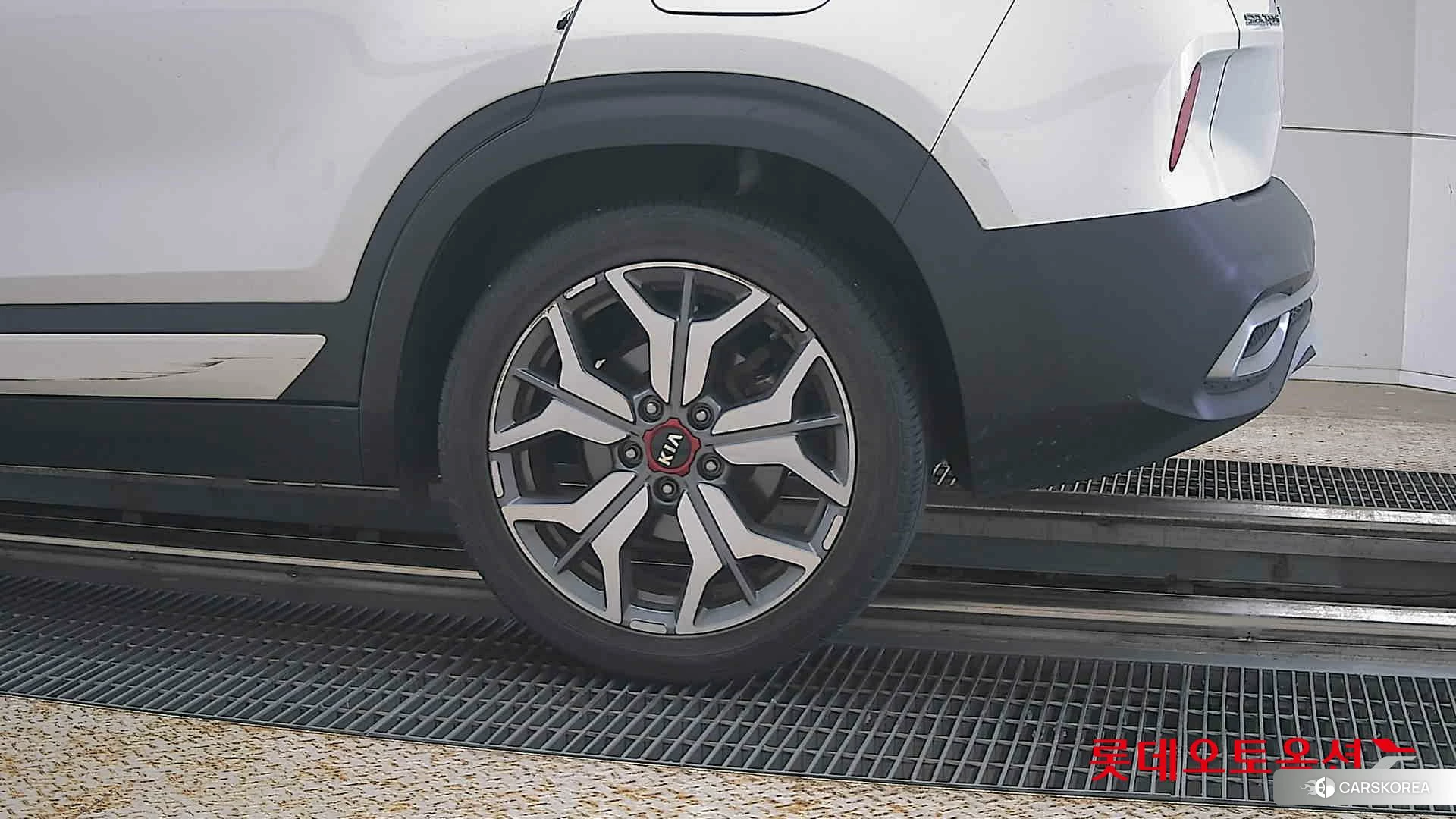 Kia Seltos id 4679410 из Кореи 14