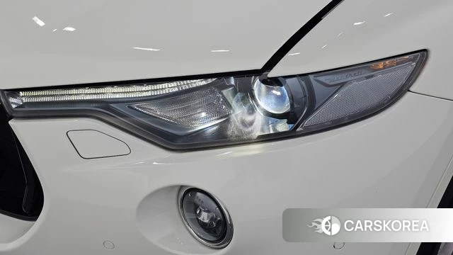 Maserati Levante id 4856298 из Кореи 14
