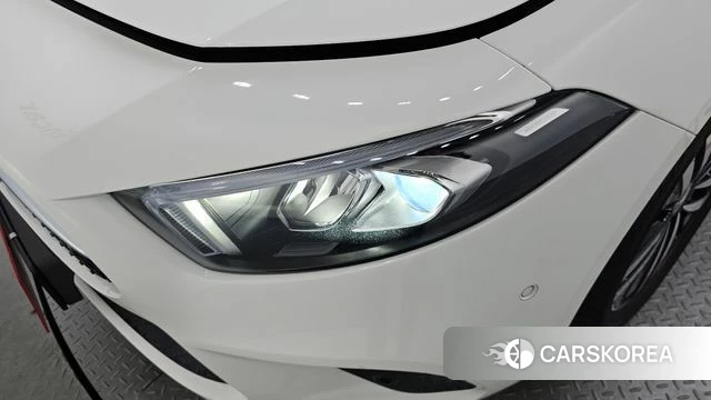 Mercedes-Benz A-Class W177 id 4619431 из Кореи 14