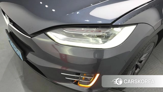 Tesla Model X id 4371685 из Кореи 14