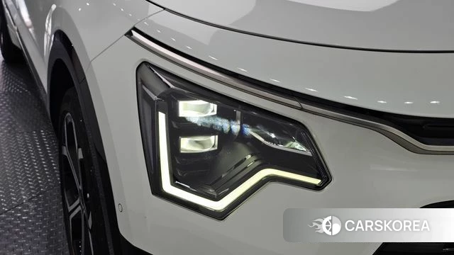Kia Di Ol Nu Niro id 4726166 из Кореи 14