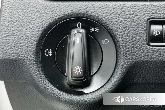 Volkswagen Santana id 4279095 из Китая 14