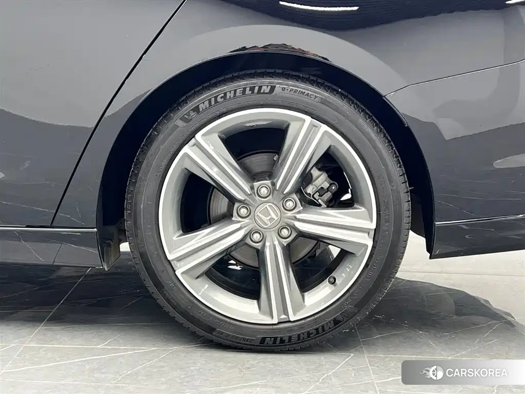Honda Accord id 4577607 из Китая 14